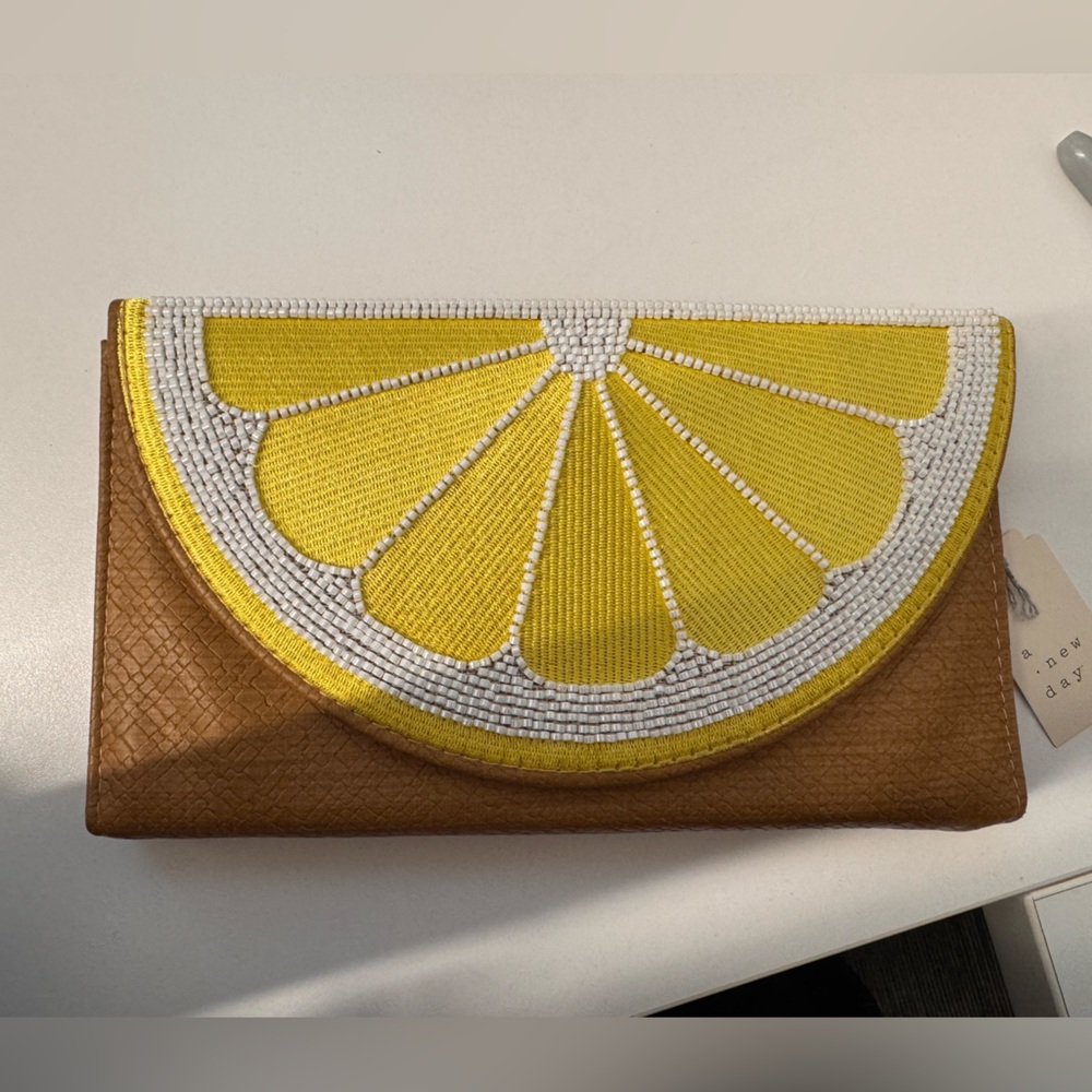 Yellow & White Lemon Slice Beaded Clutch - Travel Folio
